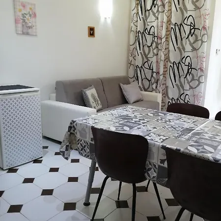 Apartamento Casa Lopj - Affitti Brevi Italia Bari Exterior foto