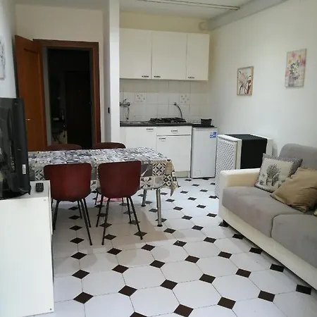 Apartamento Casa Lopj - Affitti Brevi Italia Bari Exterior foto