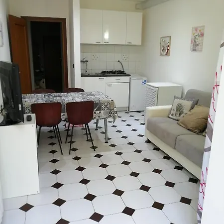 Apartamento Casa Lopj - Affitti Brevi Italia Bari Exterior foto